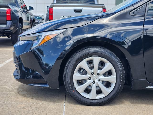 Used 2024 Toyota Corolla LE image 5