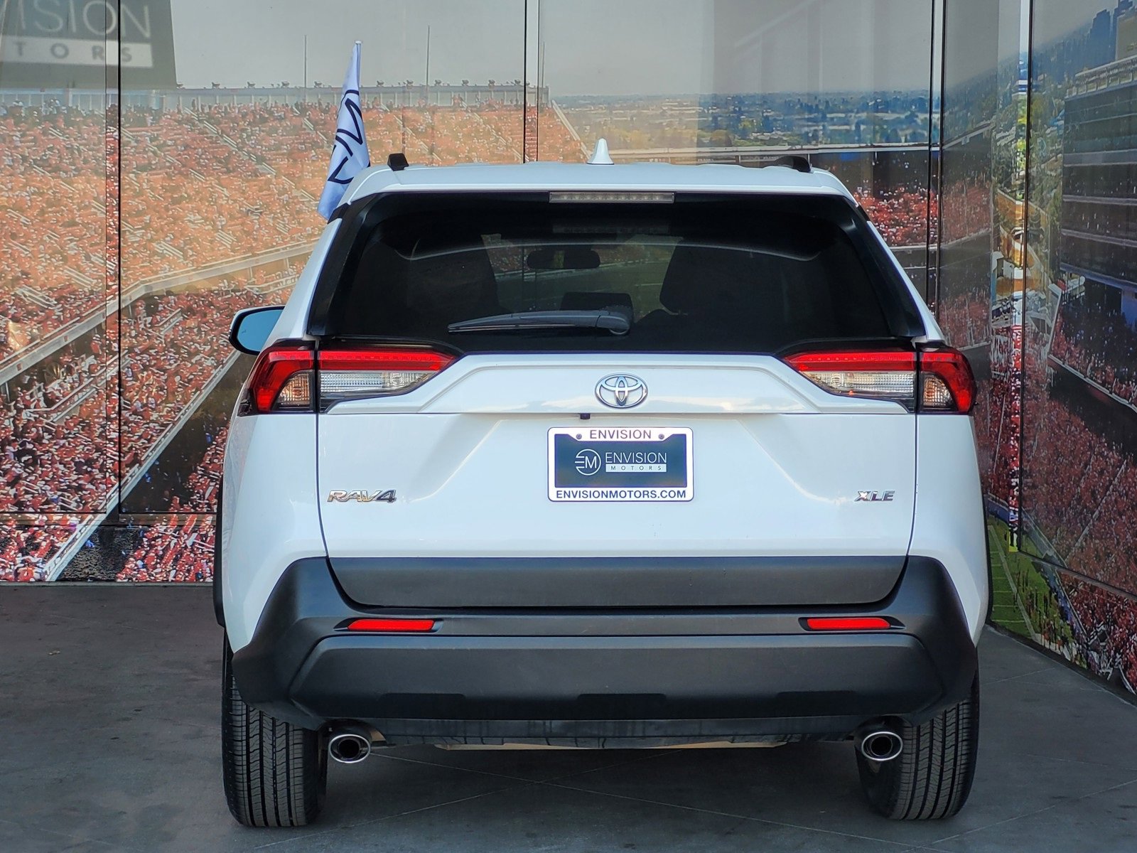 Used 2023 Toyota RAV4 XLE image 7