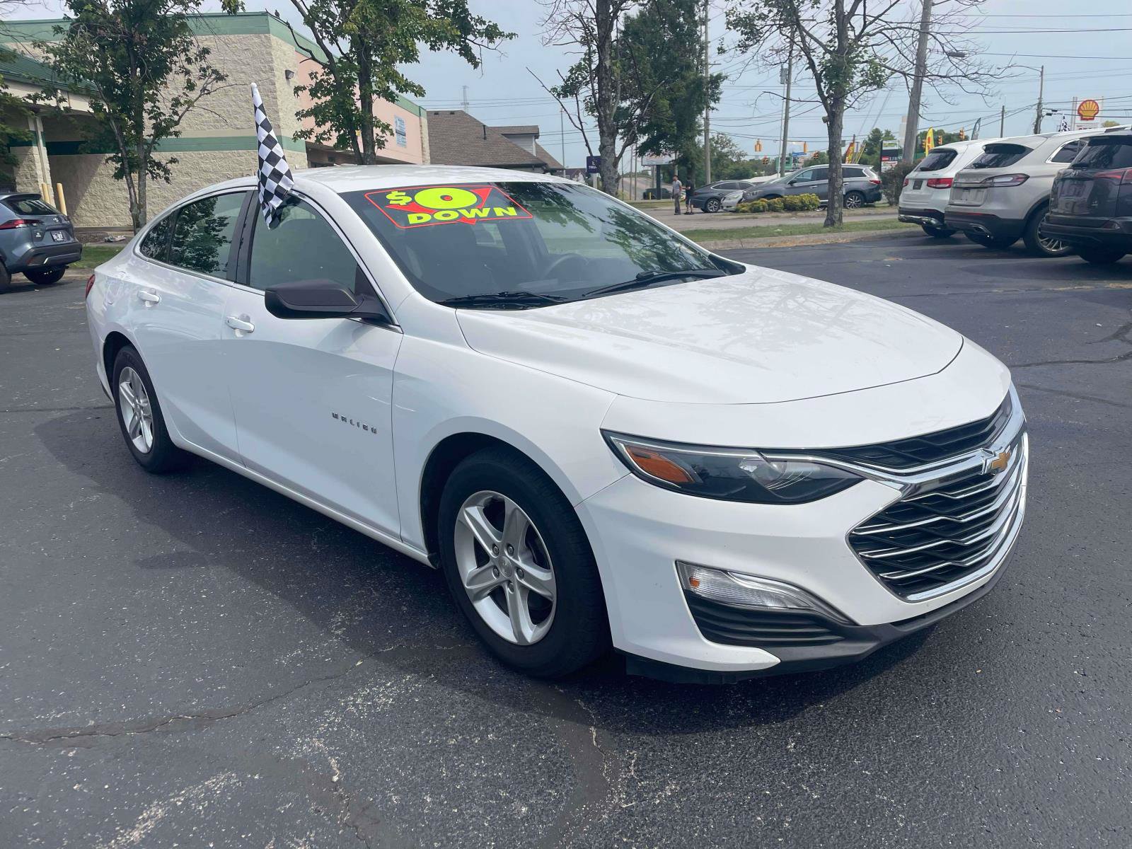 Used 2020 Chevrolet Malibu LS FWD image 1