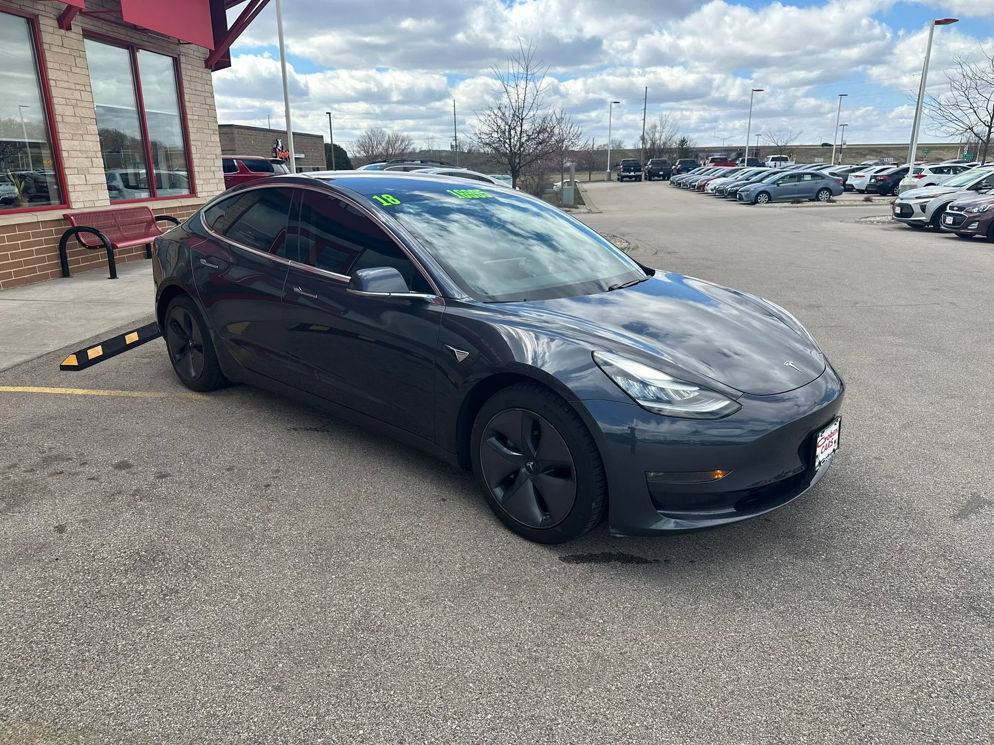 Used 2018 Tesla Model 3 Long Range image 3