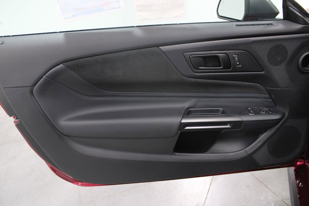 New 2025 Ford Mustang Dark Horse image 15