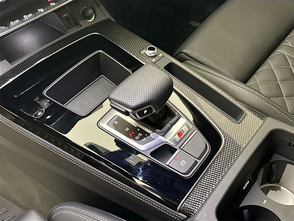 Used 2024 Audi SQ5 Prestige image 17