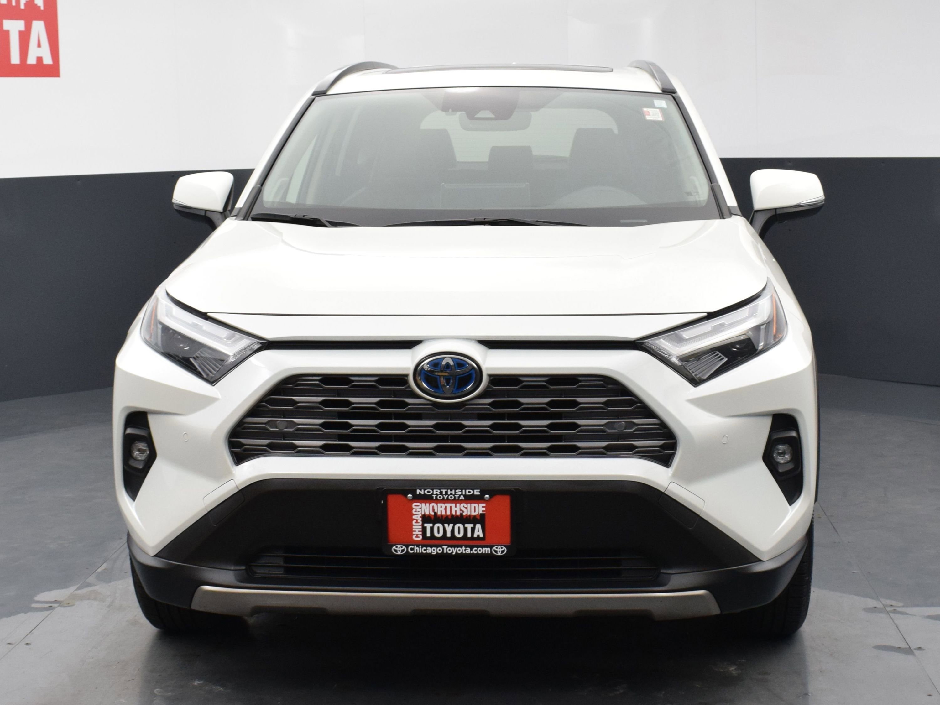 Used 2022 Toyota RAV4 Limited w/ Limited Grade Weather Package image 7