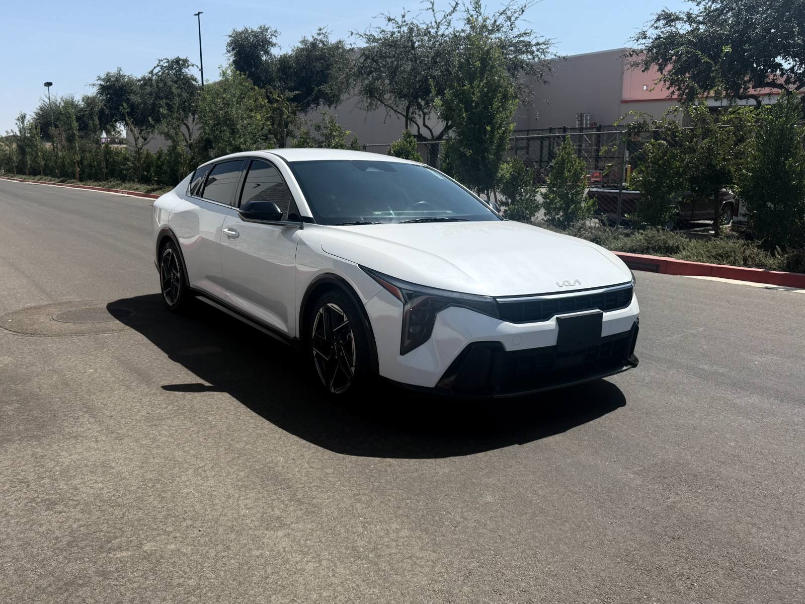 Used 2025 Kia K4 GT-Line FWD image 3