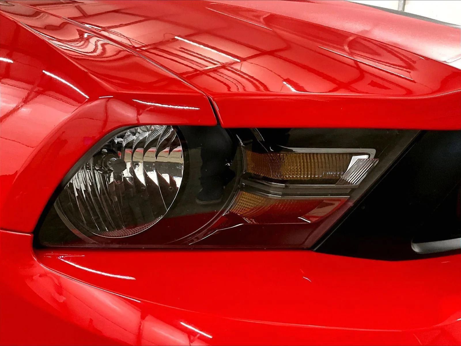 Used 2012 Ford Mustang GT Premium image 28