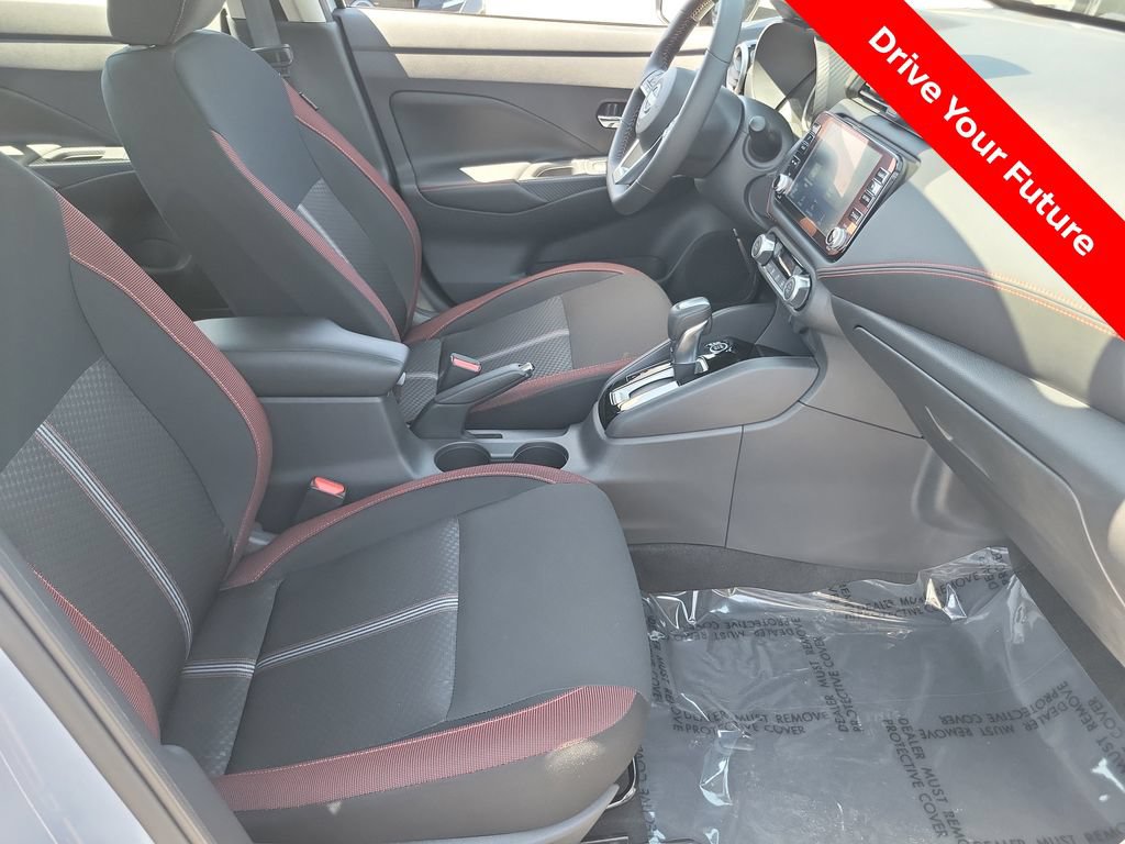 Certified 2025 Nissan Versa SR w/ Trunk Package FWD image 16