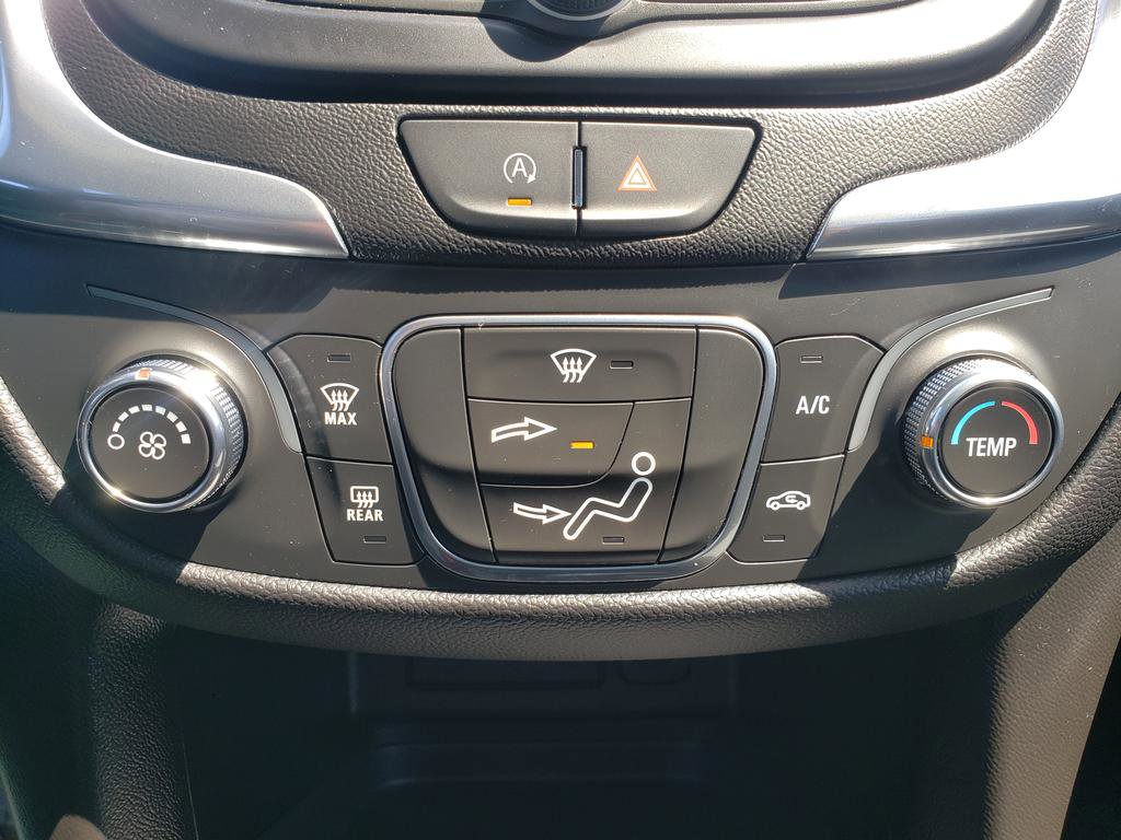 Used 2022 Chevrolet Equinox LT AWD/4WD image 19