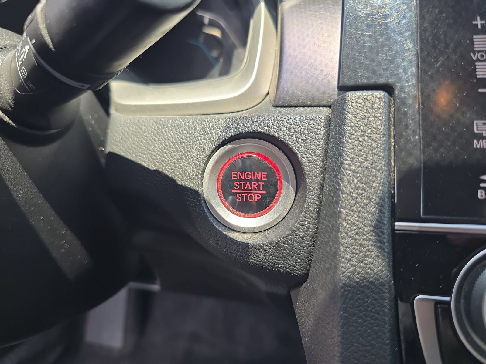 Used 2016 Honda Civic Touring image 25