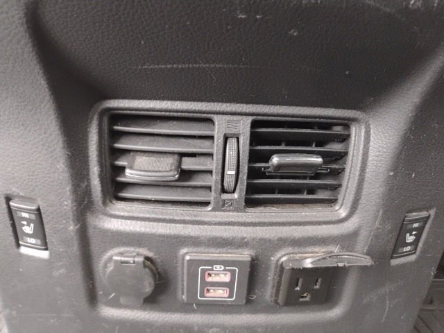 Used 2023 Nissan Titan Platinum Reserve w/ Off Road Protection Package image 10