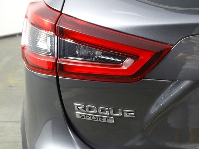 Used 2020 Nissan Rogue Sport SV image 44