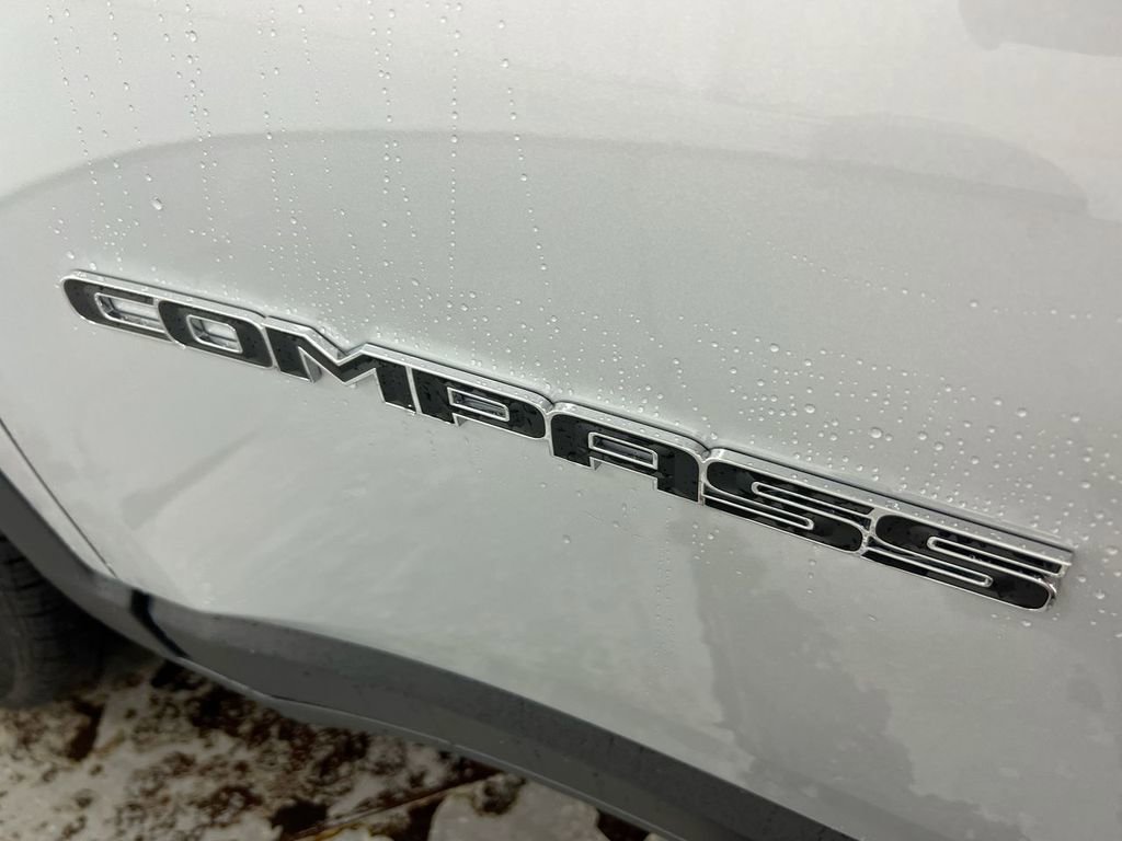 New 2026 Jeep Compass Limited AWD/4WD image 25