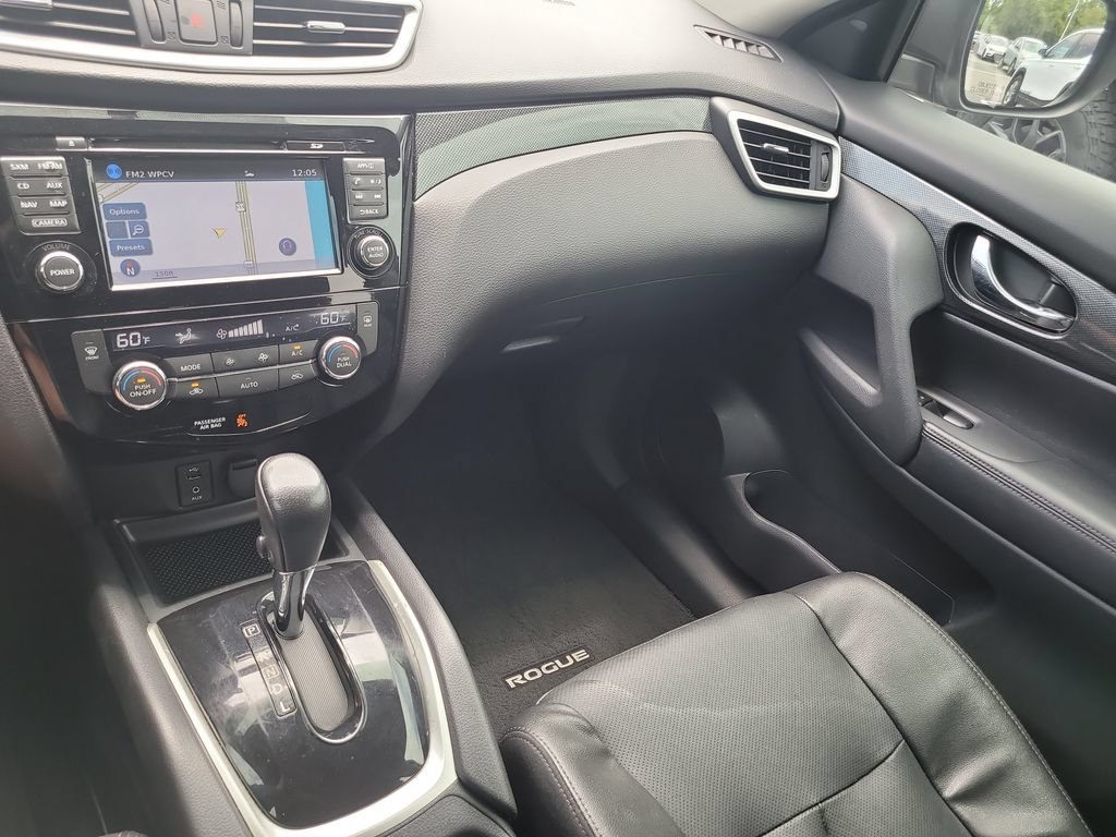 Used 2016 Nissan Rogue SL w/ SL Premium Package AWD/4WD image 20