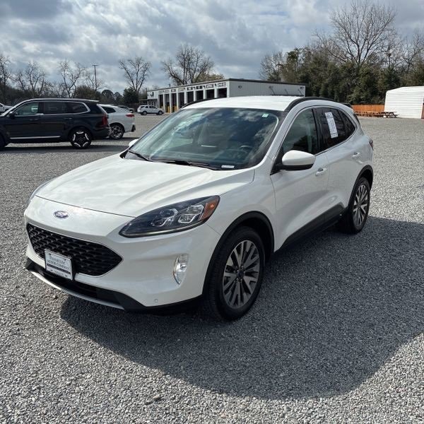 Used 2022 Ford Escape Titanium