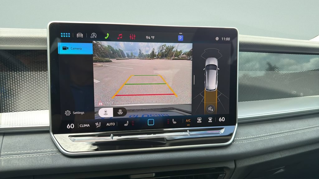 New 2026 Volkswagen Tiguan SE AWD/4WD image 16