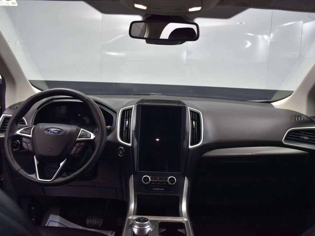 Used 2023 Ford Edge SEL w/ Convenience Package AWD/4WD image 24