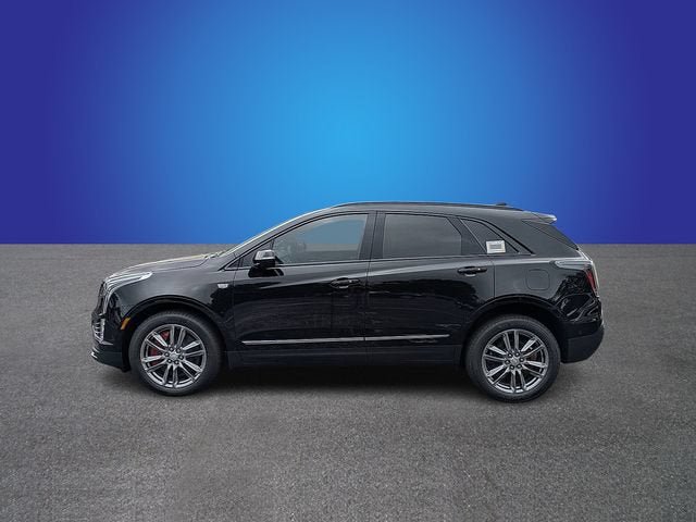 New 2026 Cadillac XT5 Sportv w/ LPO, Floor Liner Package AWD/4WD image 2