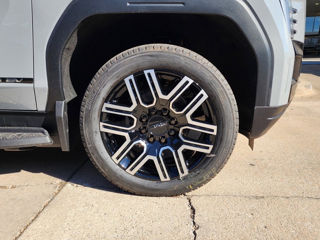 New 2026 GMC Sierra EV Elevation image 50