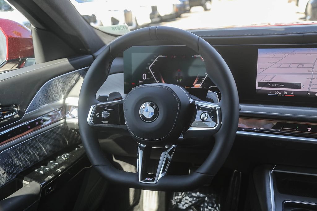 Used 2026 BMW 760i xDrive AWD/4WD image 11