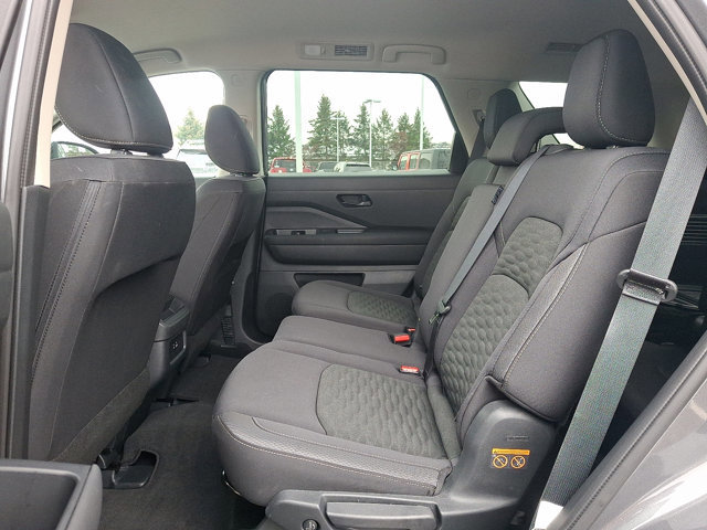 Certified 2025 Nissan Pathfinder S w/ Cargo Package image 10