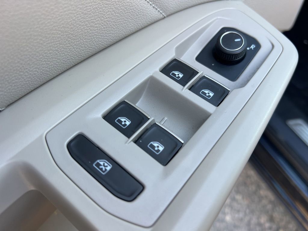 Used 2021 Volkswagen Atlas SE image 12