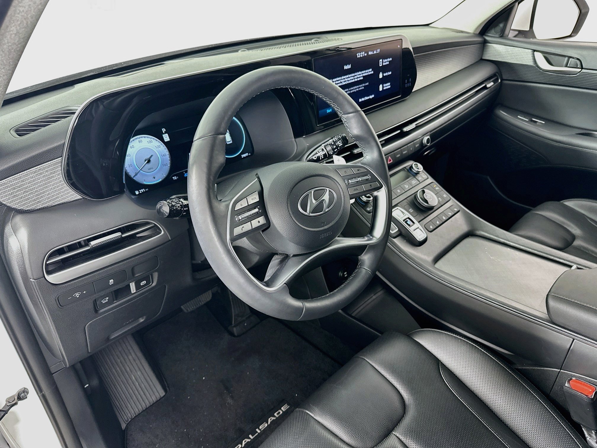 Used 2023 Hyundai Palisade Limited w/ Cargo Package FWD image 9