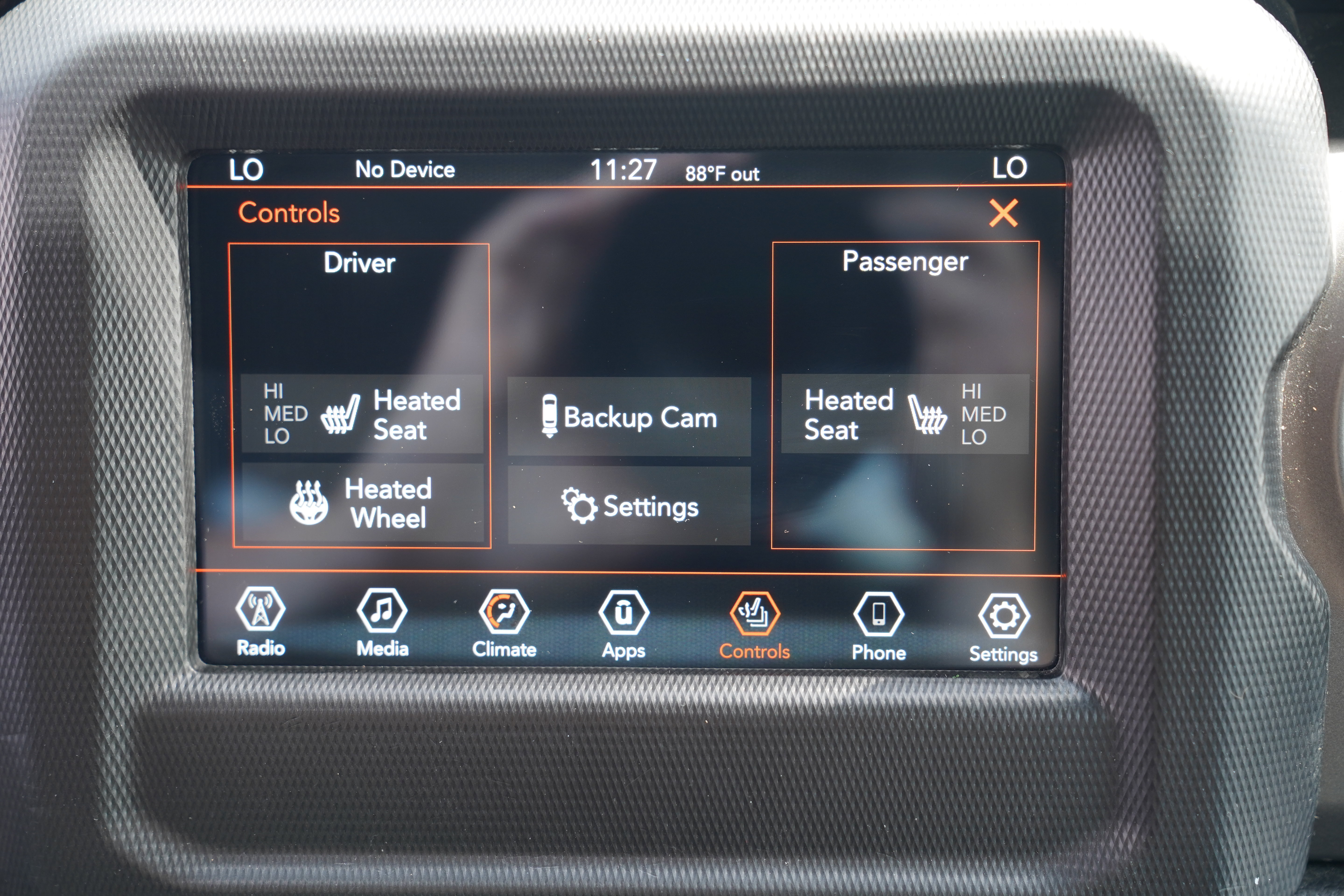Used 2023 Jeep Wrangler Unlimited w/ Cold Weather Group AWD/4WD image 24