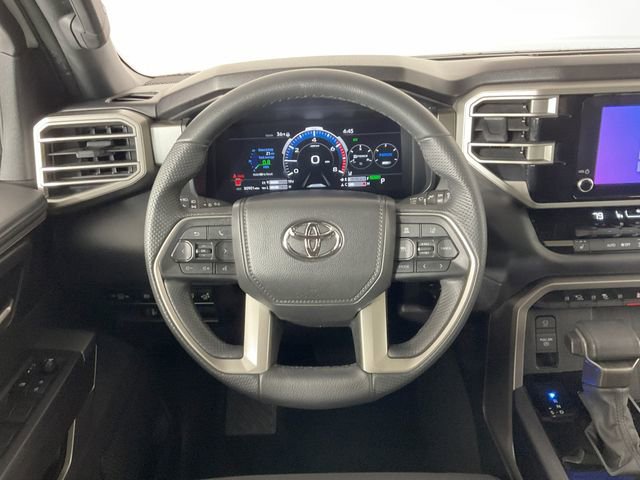 Used 2025 Toyota Sequoia SR5 AWD/4WD image 12