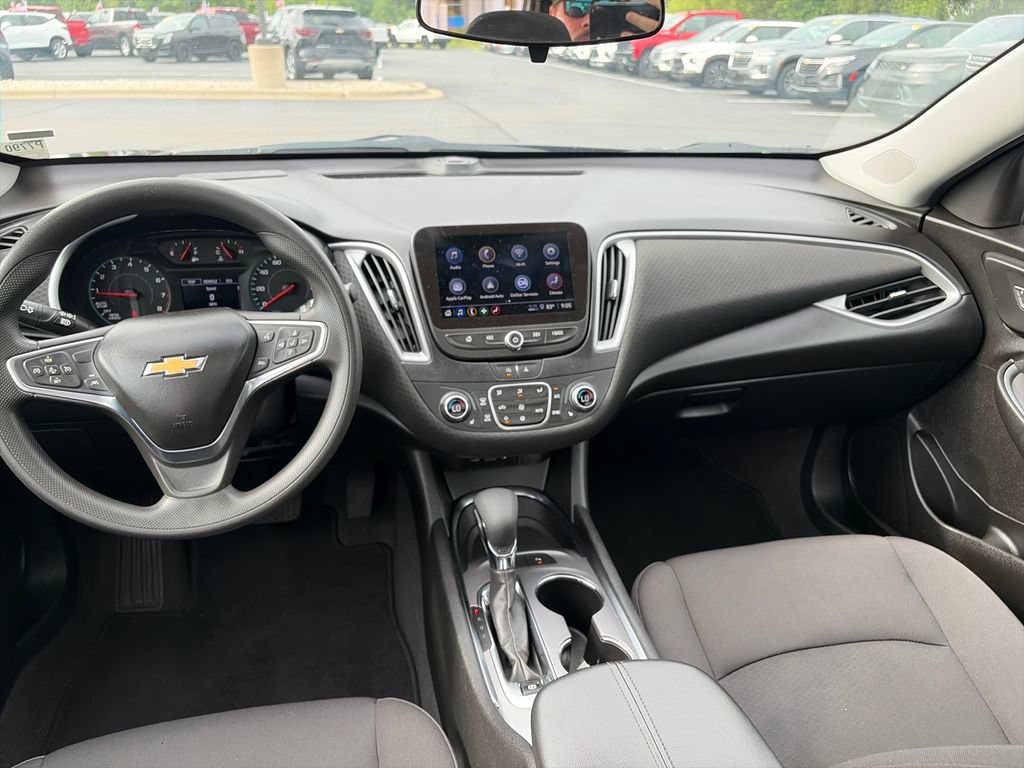 Certified 2024 Chevrolet Malibu LT FWD image 11