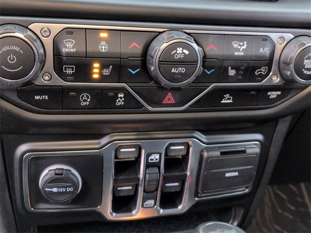 Certified 2022 Jeep Wrangler Unlimited Sahara w/ LED Lighting Group image 22