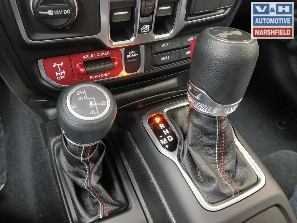 New 2026 Jeep Wrangler Unlimited Sport w/ Dual Top Group AWD/4WD image 22