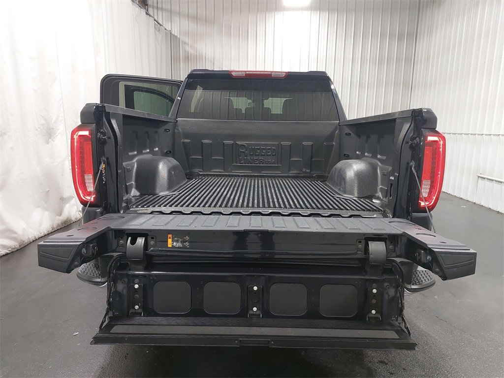 Used 2025 GMC Sierra 1500 SLT image 12