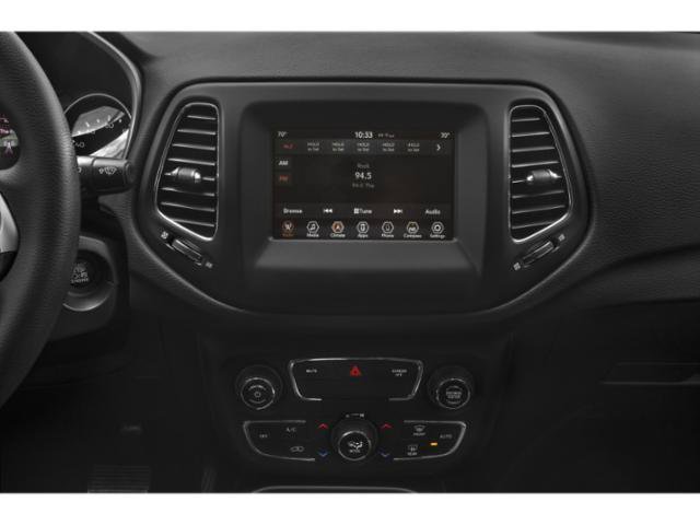 Used 2020 Jeep Compass Latitude w/ Cold Weather Group AWD/4WD image 13