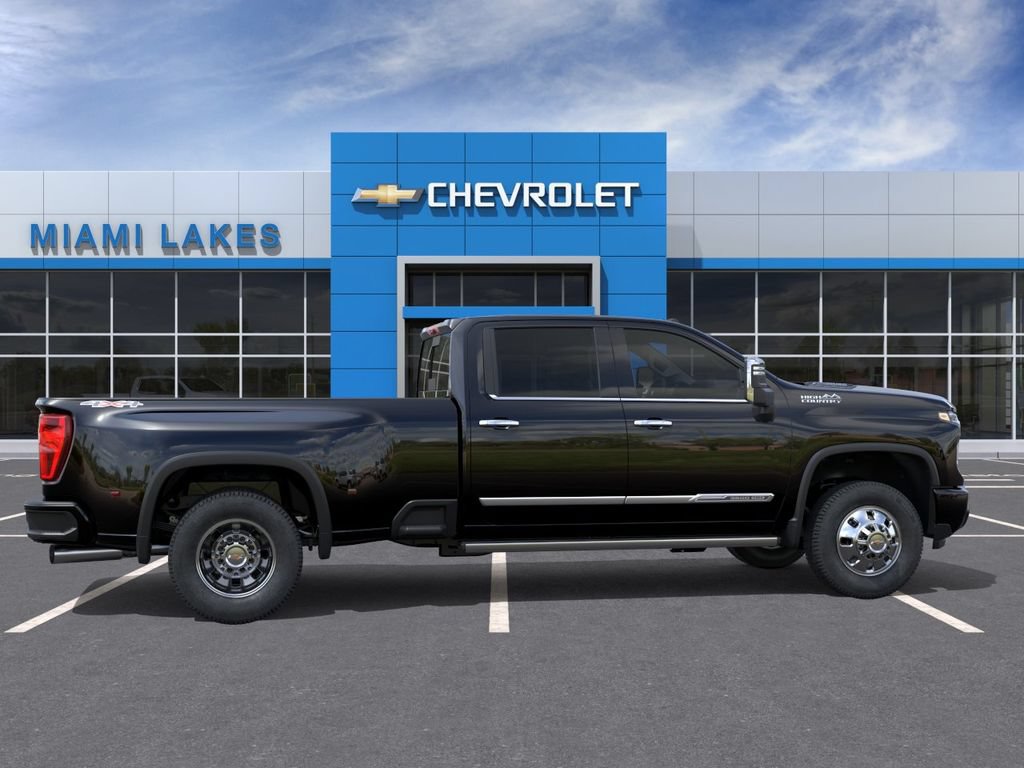 New 2026 Chevrolet Silverado 3500 High Country w/ Technology Package AWD/4WD image 5