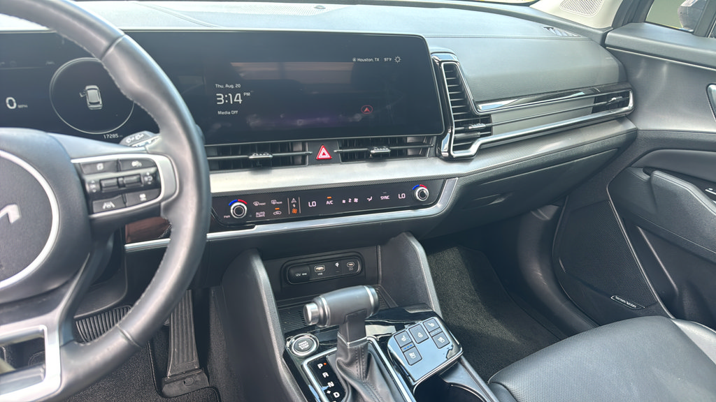 Used 2025 Kia Sportage SX AWD/4WD image 11