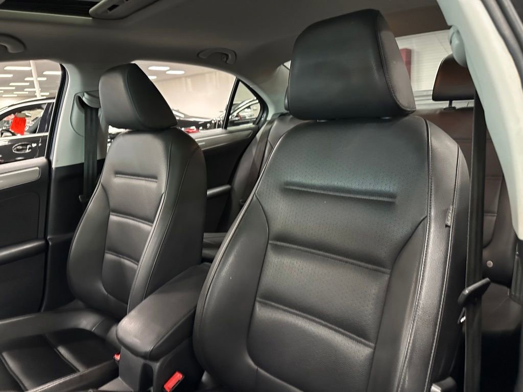 Used 2018 Volkswagen Jetta SE FWD image 16