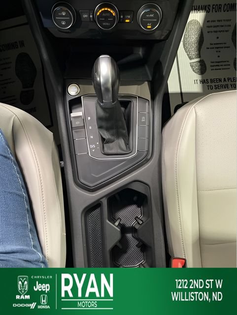 Used 2019 Volkswagen Tiguan SE FWD image 24