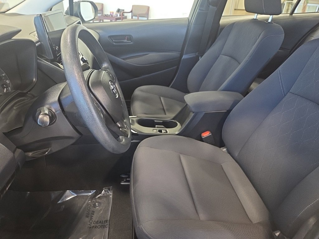 Used 2024 Toyota Corolla LE image 12
