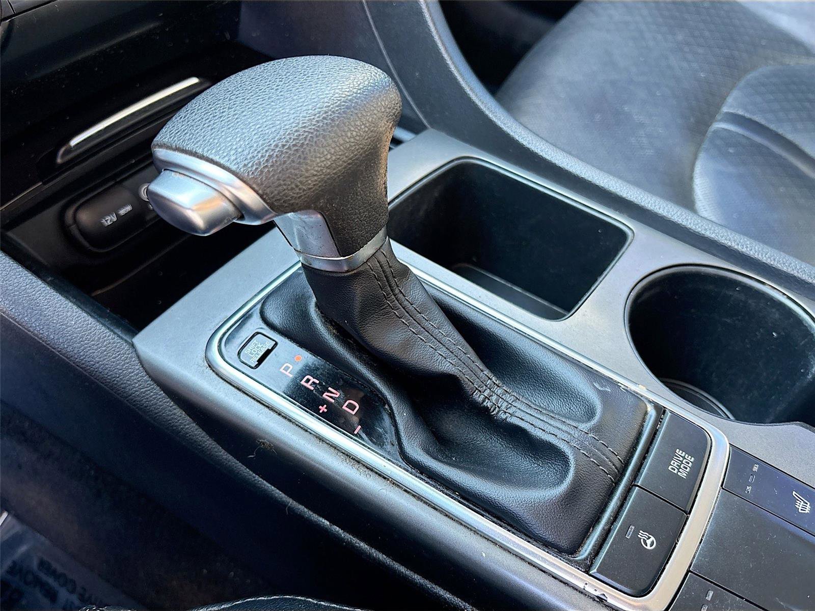 Used 2020 Kia Optima SE image 17