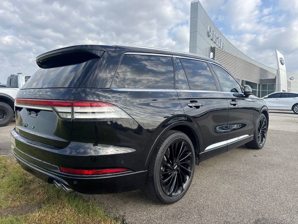 Used 2021 Lincoln Aviator Reserve w/ Equipment Group 210A AWD/4WD image 8
