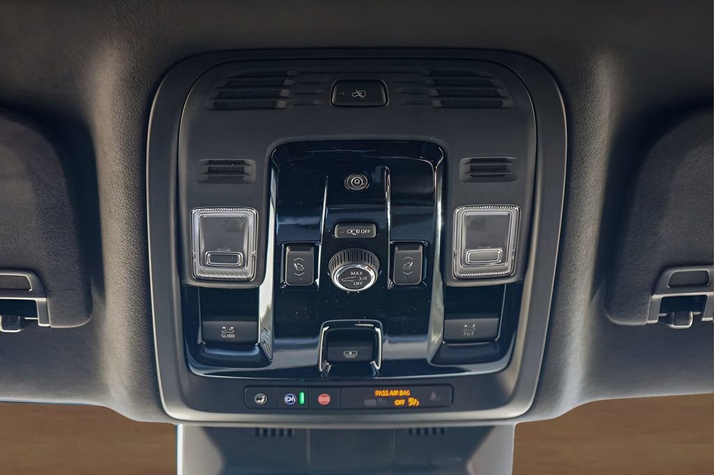 New 2026 Cadillac Escalade ESV Platinum Sport w/ LPO, ONYX Package image 23