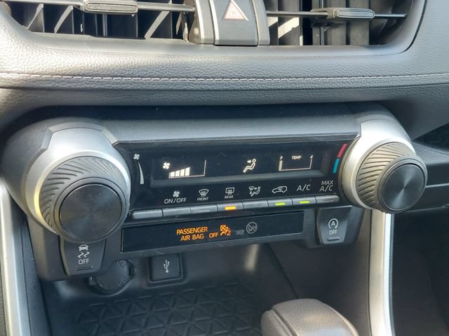 Certified 2022 Toyota RAV4 LE AWD/4WD image 22