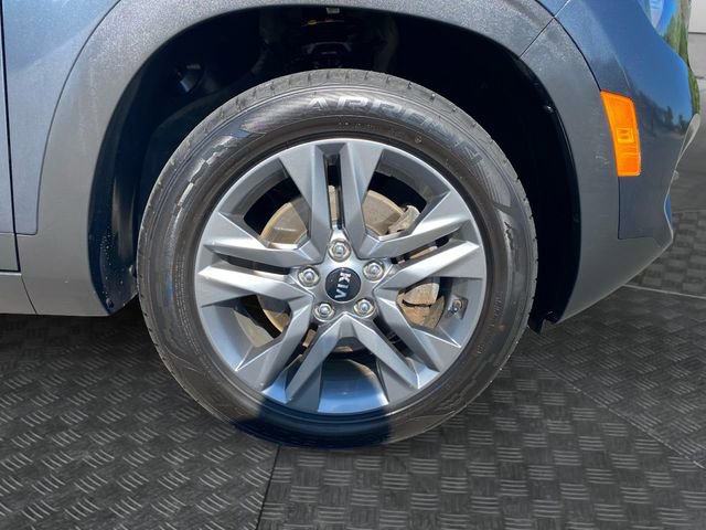 Used 2021 Kia Seltos S image 32