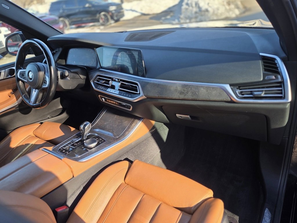 Used 2019 BMW X5 xDrive40i w/ M Sport Package image 24