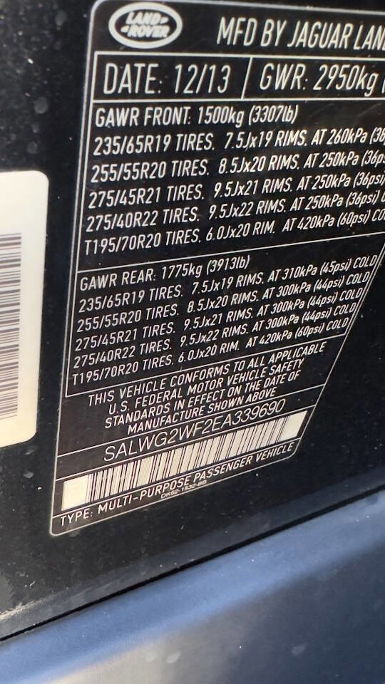 Used 2014 Land Rover Range Rover Sport SE image 19