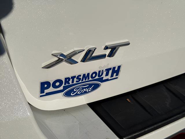 Used 2022 Ford Explorer XLT w/ Equipment Group 202A AWD/4WD image 21