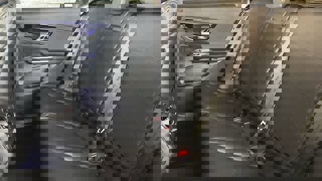 Used 2025 Mercedes-Benz GLC 300 4MATIC image 27