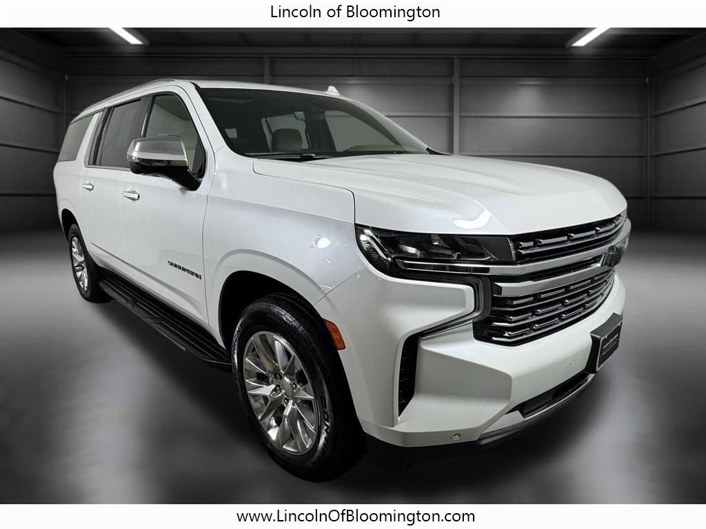 Used 2021 Chevrolet Suburban Premier w/ Premium Package image 8