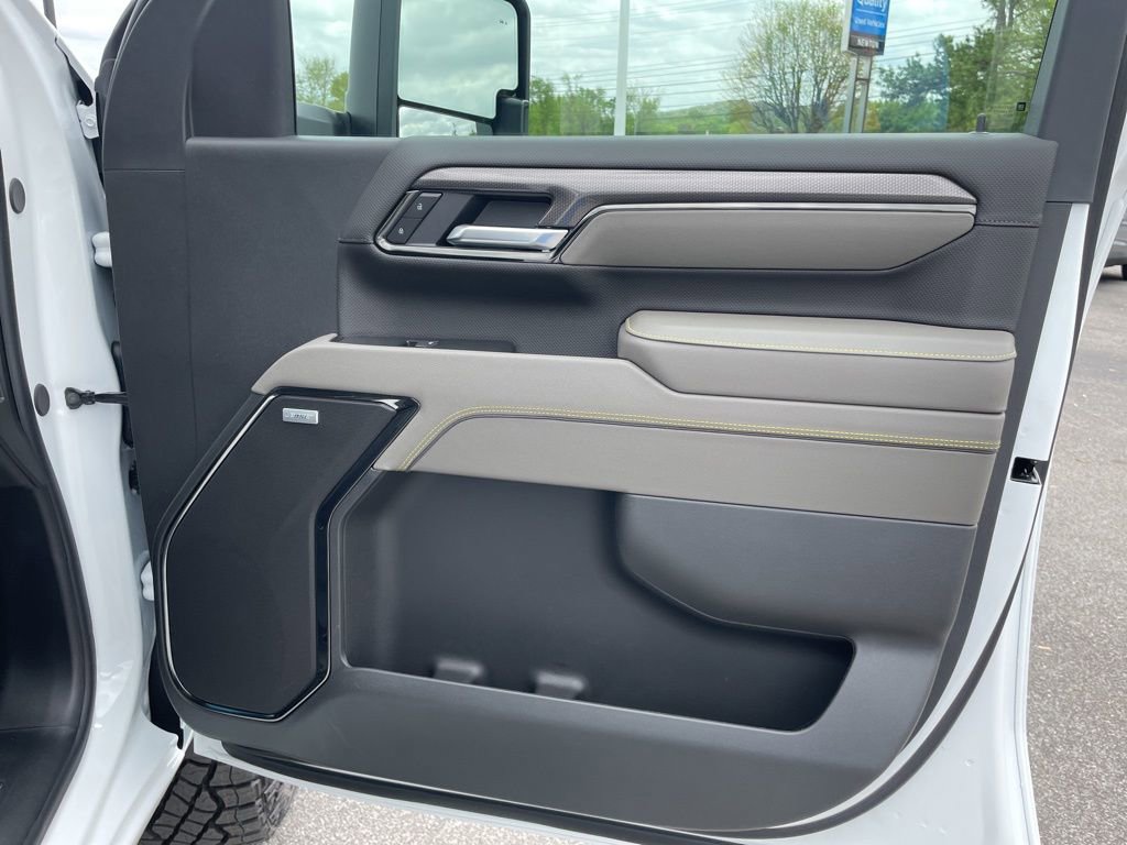 New 2026 Chevrolet Silverado 2500 ZR2 AWD/4WD image 28