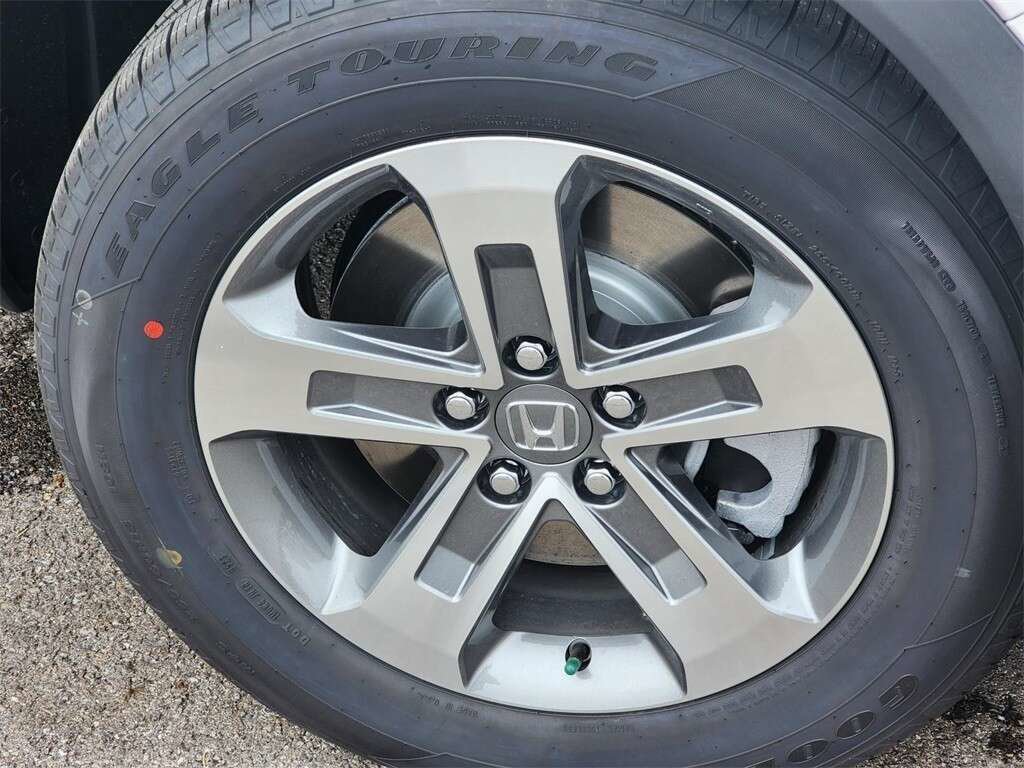 Certified 2023 Honda Pilot EX-L image 6