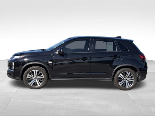Used 2025 Mitsubishi Outlander Sport ES AWD/4WD image 2